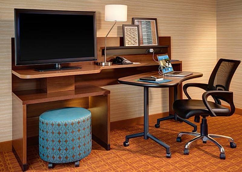 Fairfield Inn & Suites By Marriott Kamloops Exteriör bild