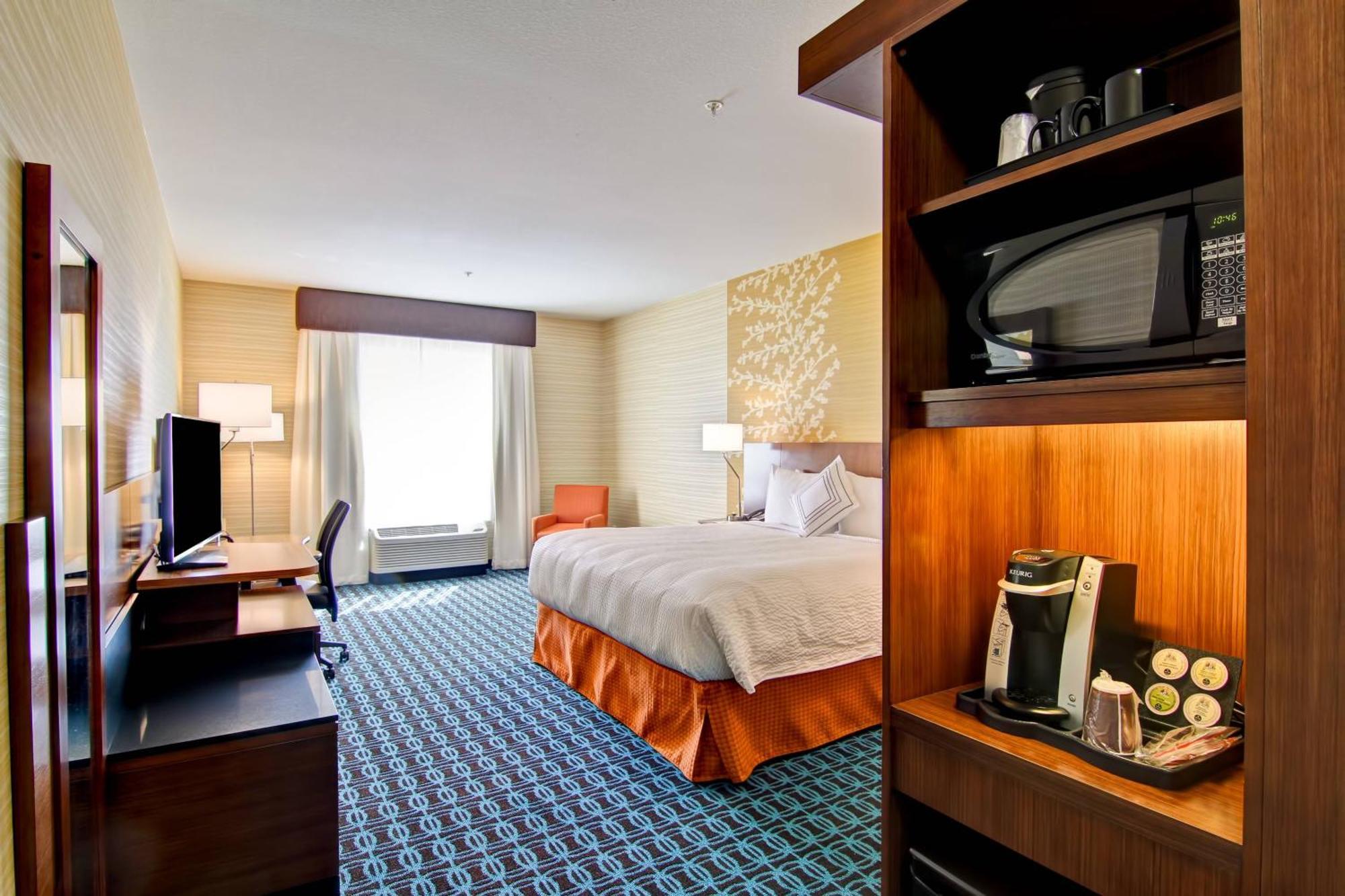 Fairfield Inn & Suites By Marriott Kamloops Exteriör bild