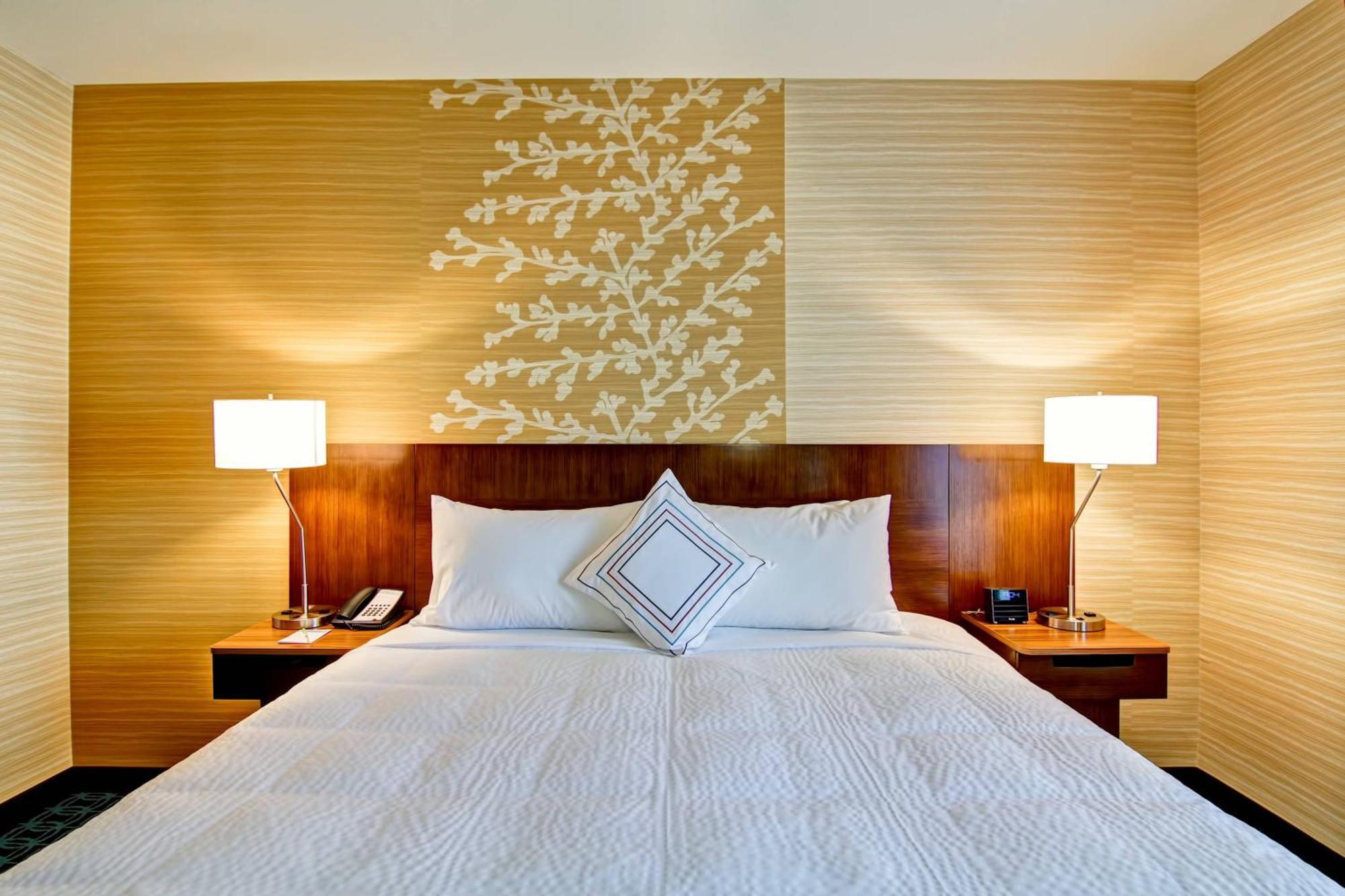 Fairfield Inn & Suites By Marriott Kamloops Exteriör bild